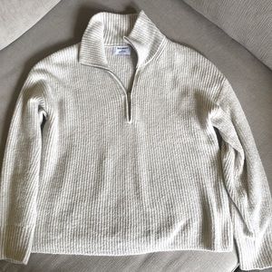NWOT Old Navy Quarter Zip Mock Neck Sweater Medium